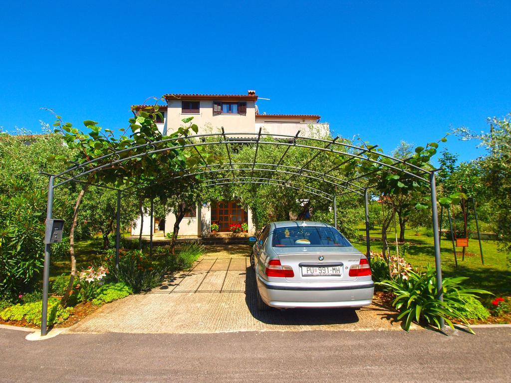Apartments Milio 1105 Fažana エクステリア 写真