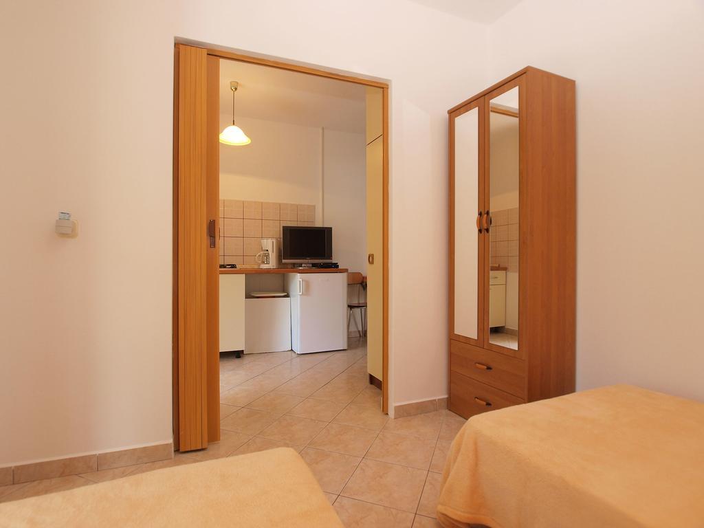Apartments Milio 1105 Fažana エクステリア 写真